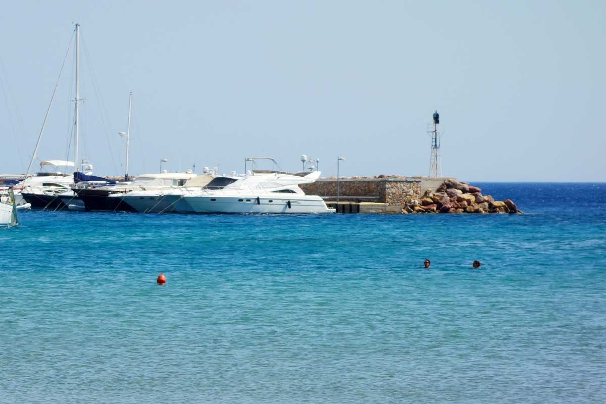 Taxi or van at Kamares or Platis Gialos Marina in Sifnos